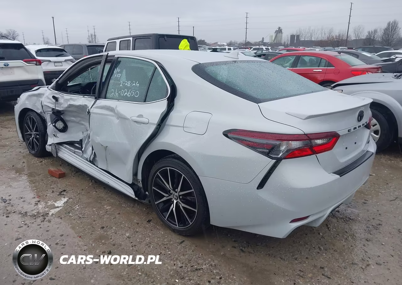 2023 Toyota Camry Se VIN:4T1T11AK5PU142861 - 3