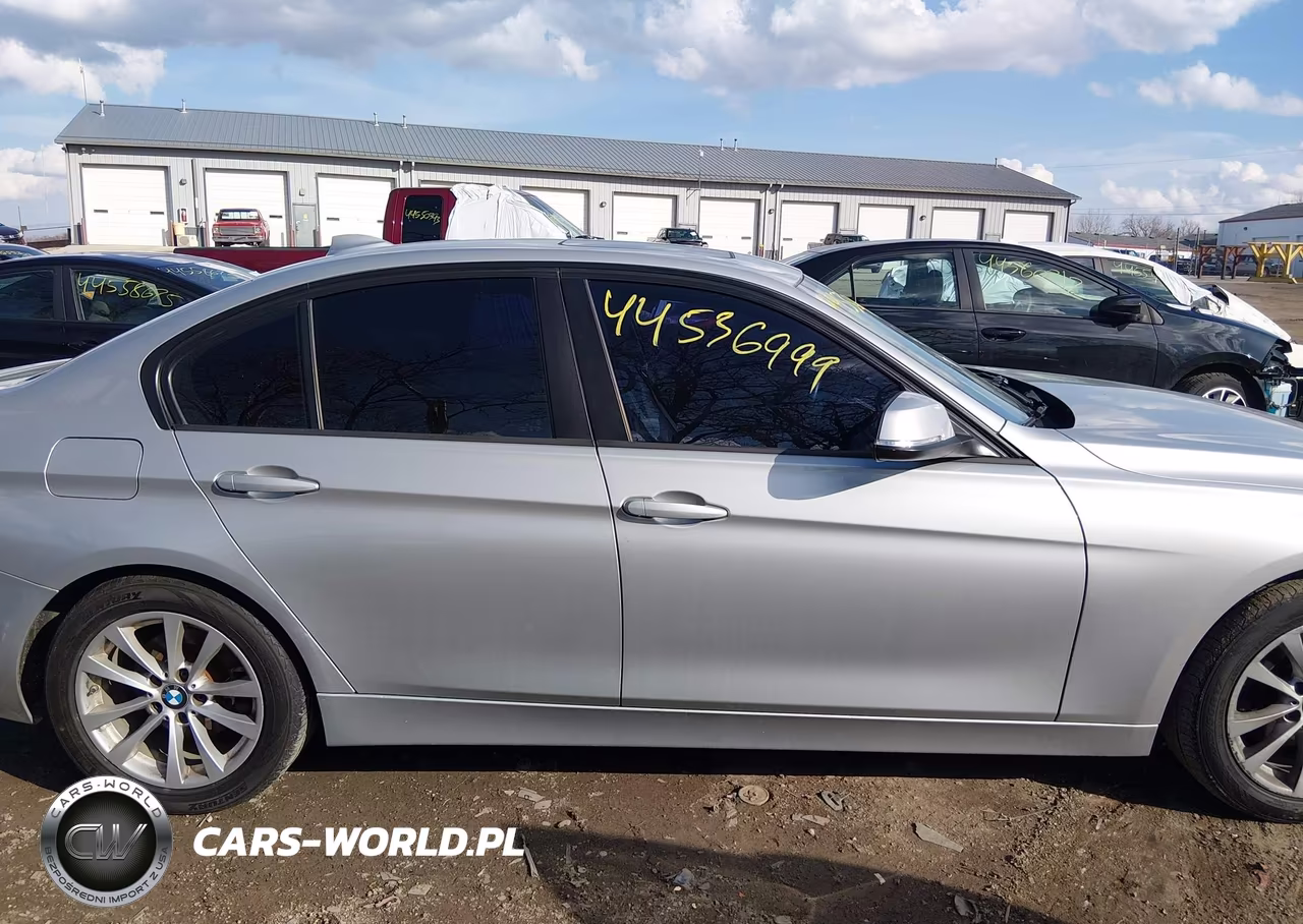 2017 BMW 320I VIN:WBA8A9C39HK864858 - 13