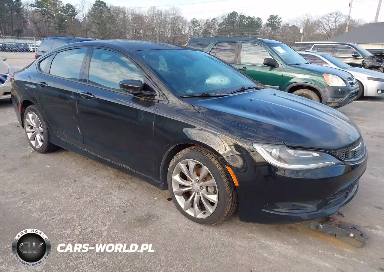 2015 Chrysler 200 S