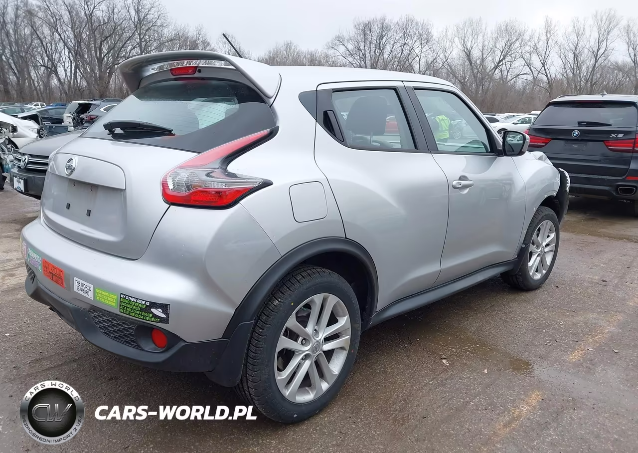 2015 Nissan Juke S VIN:JN8AF5MR3FT506474 - 4