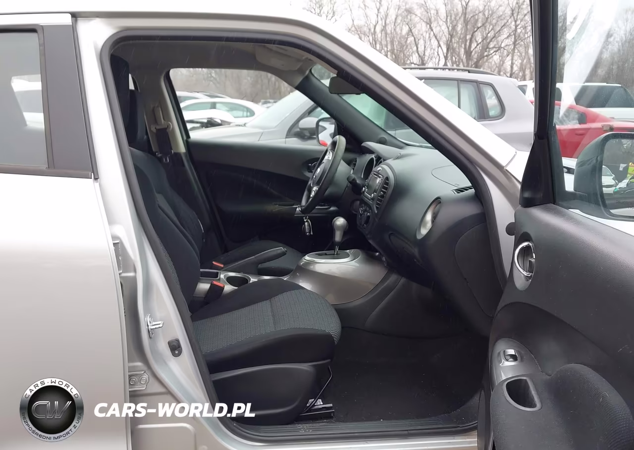 2015 Nissan Juke S VIN:JN8AF5MR3FT506474 - 5