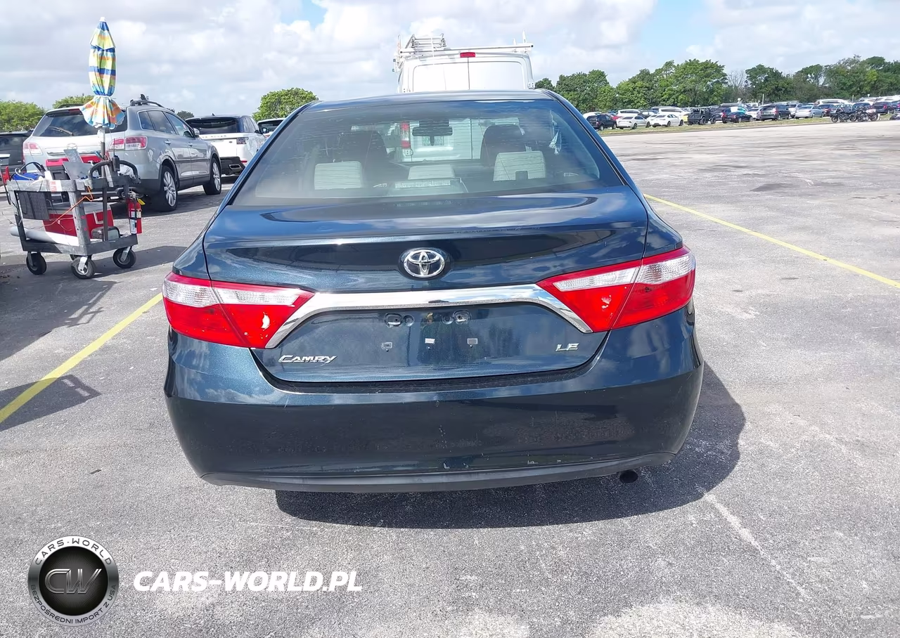 2017 TOYOTA CAMRY LE VIN:4T1BF1FK5HU279354 - 16