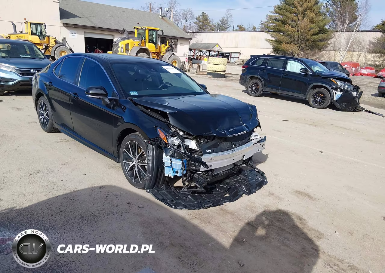 2024 Toyota Camry Se – zdjęcie 1 z 16