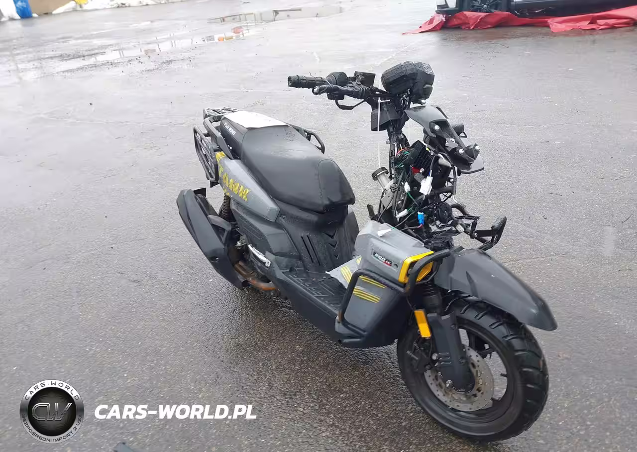 2025 Scooter Zhilong Tank