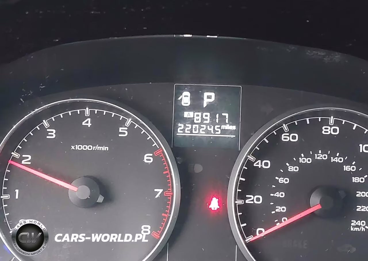 2013 Subaru Outback 2.5I Premium VIN:4S4BRBCC8D3310607 - 15