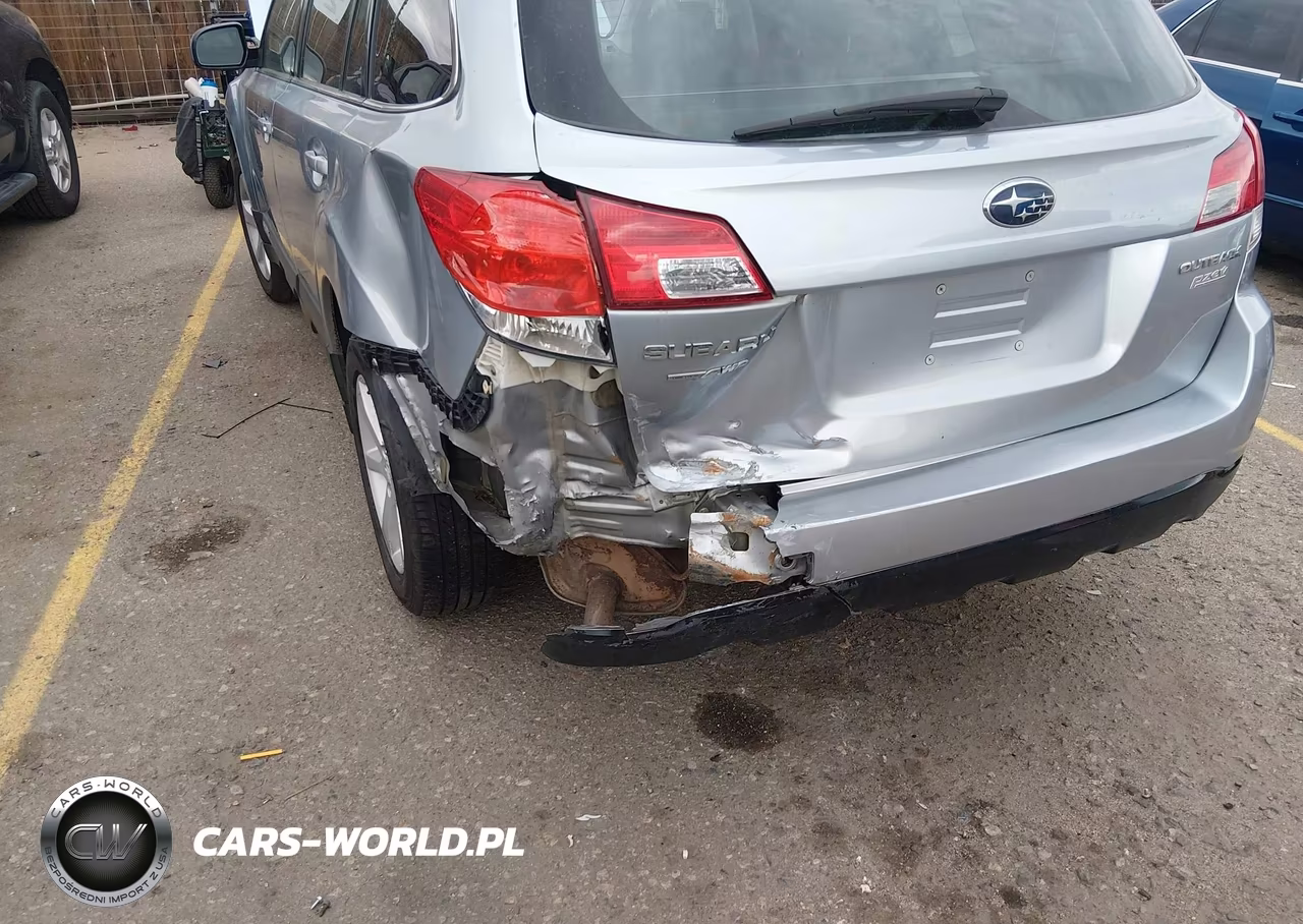 2013 Subaru Outback 2.5I Premium VIN:4S4BRBCC8D3310607 - 6