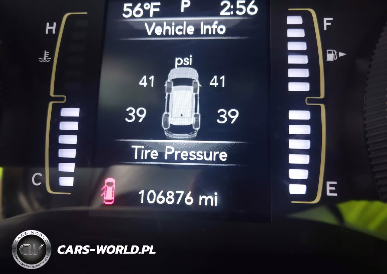 2019 Jeep Cherokee Latitude Plus 4X4 VIN:1C4PJMLBXKD474940 - 16