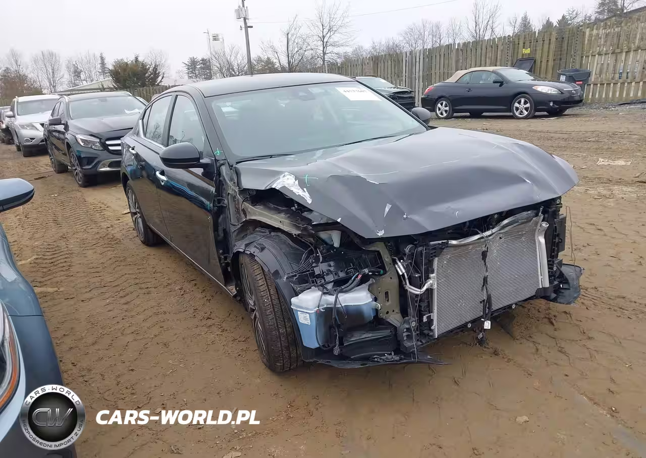 2024 Nissan Altima Sv Fwd