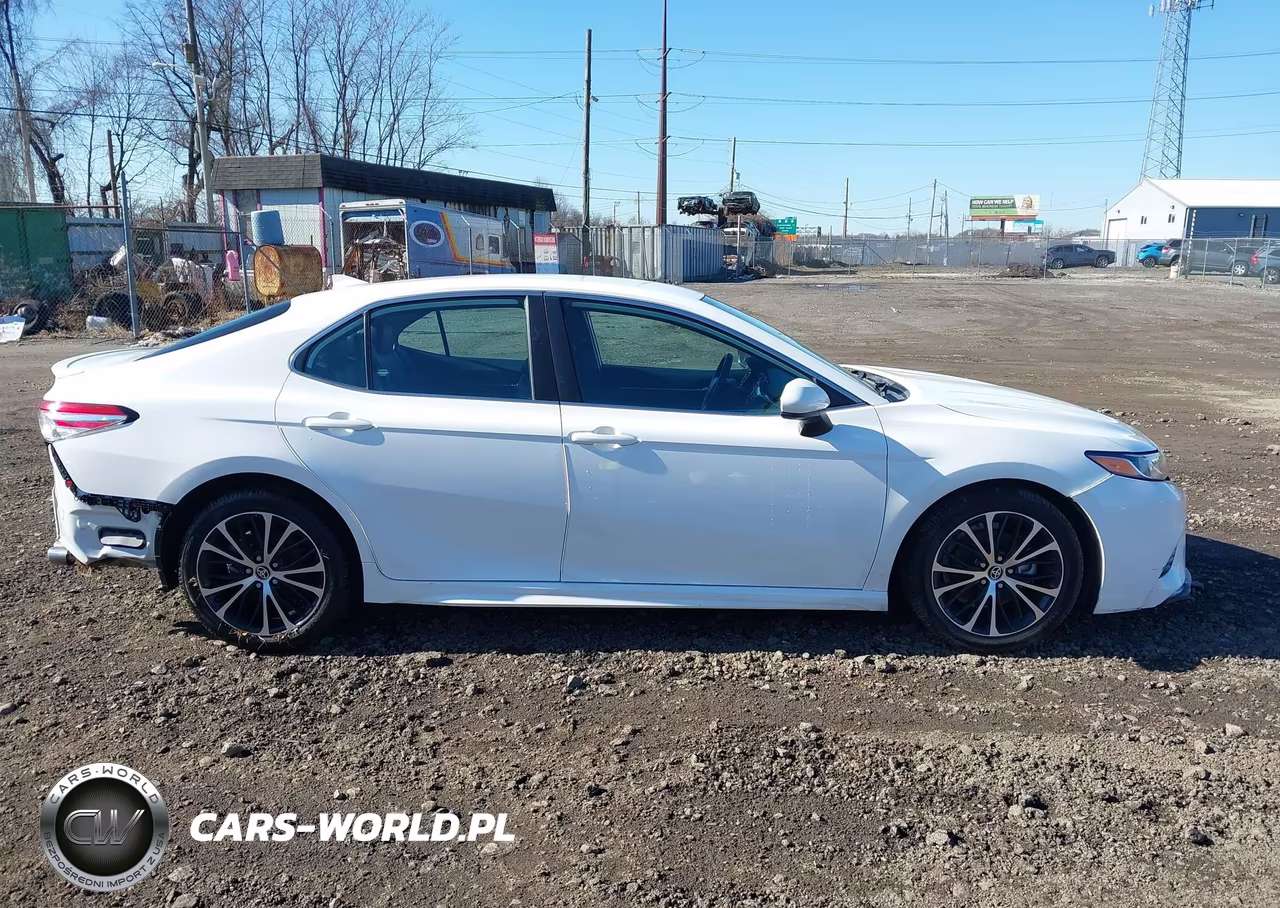 2020 Toyota Camry Se VIN:4T1G11AK8LU996707 - 13