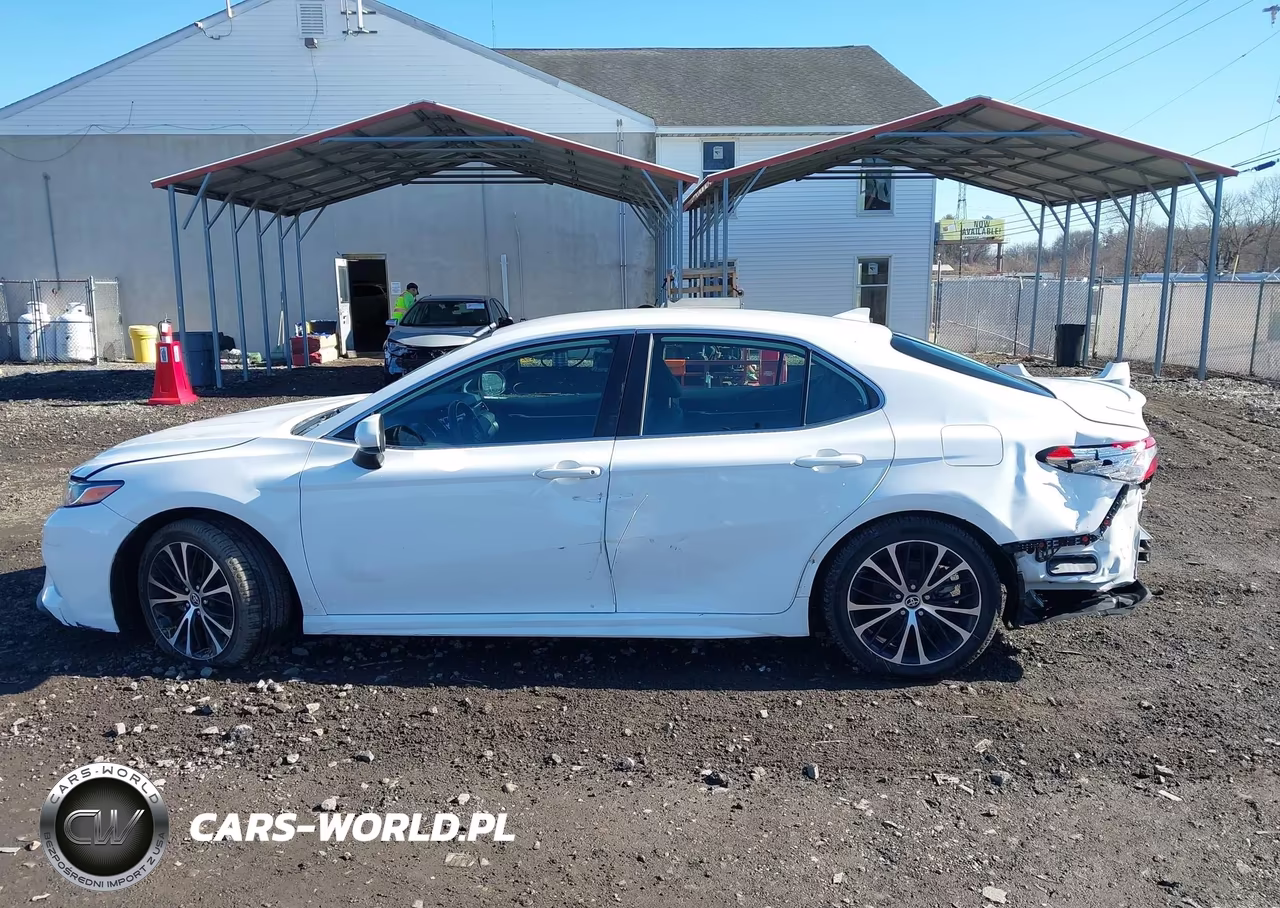 2020 Toyota Camry Se VIN:4T1G11AK8LU996707 - 14