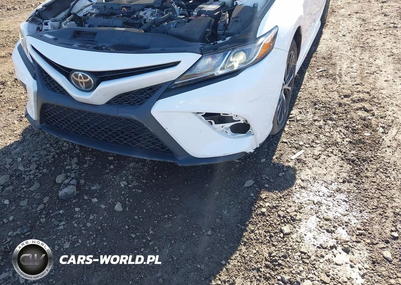 2020 Toyota Camry Se VIN:4T1G11AK8LU996707 - 17