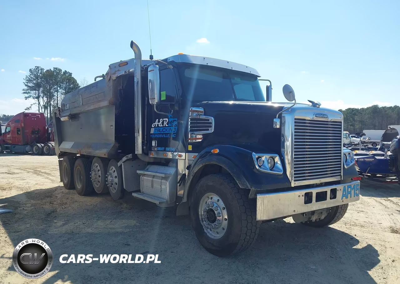 2019 Freightliner Sd122