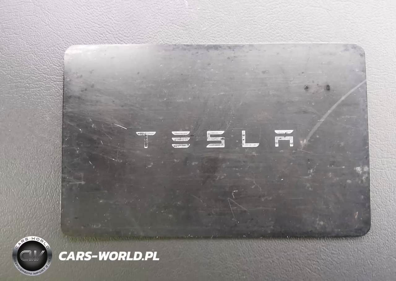 2024 Tesla Model Y Long Range Dual Motor All-Wheel Drive VIN:7SAYGDEE9RF983577 - 11