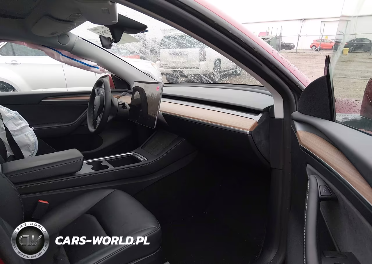 2024 Tesla Model Y Long Range Dual Motor All-Wheel Drive VIN:7SAYGDEE9RF983577 - 5