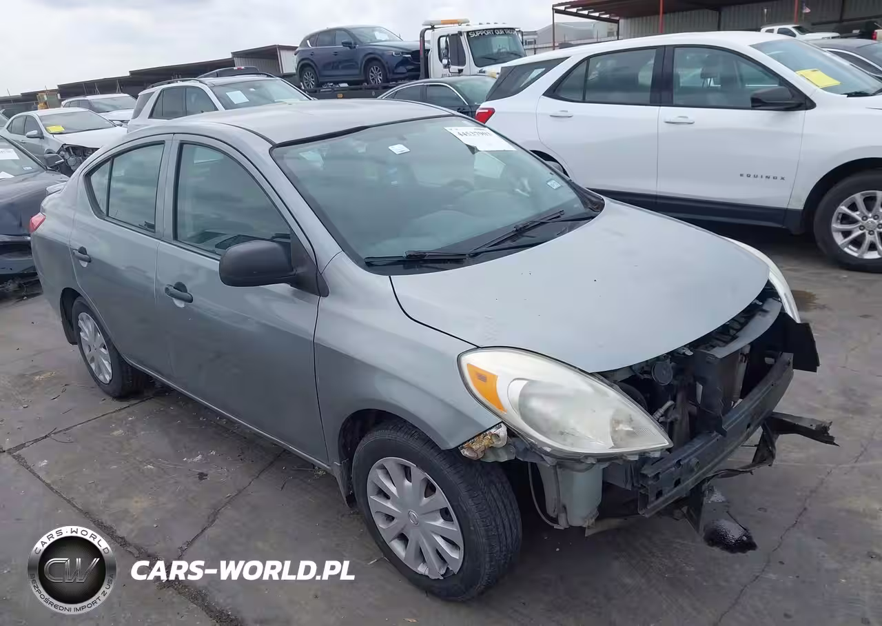 Główne zdjęcie 2013 Nissan Versa 1.6 S+