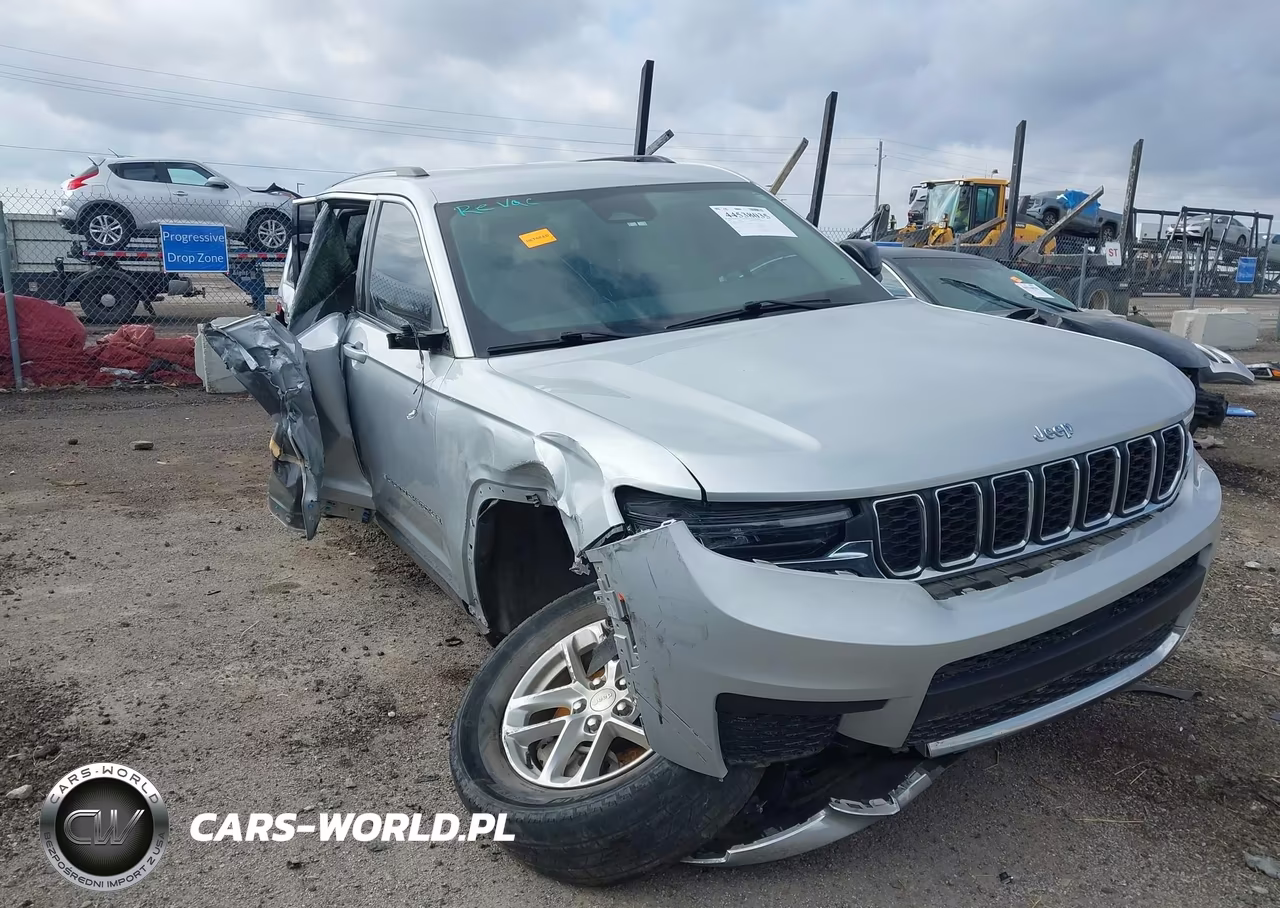 2023 Jeep Grand Cherokee L Laredo 4X2