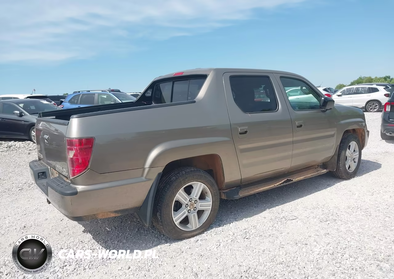 2010 Honda Ridgeline Rtl VIN:5FPYK1F50AB008292 - 4