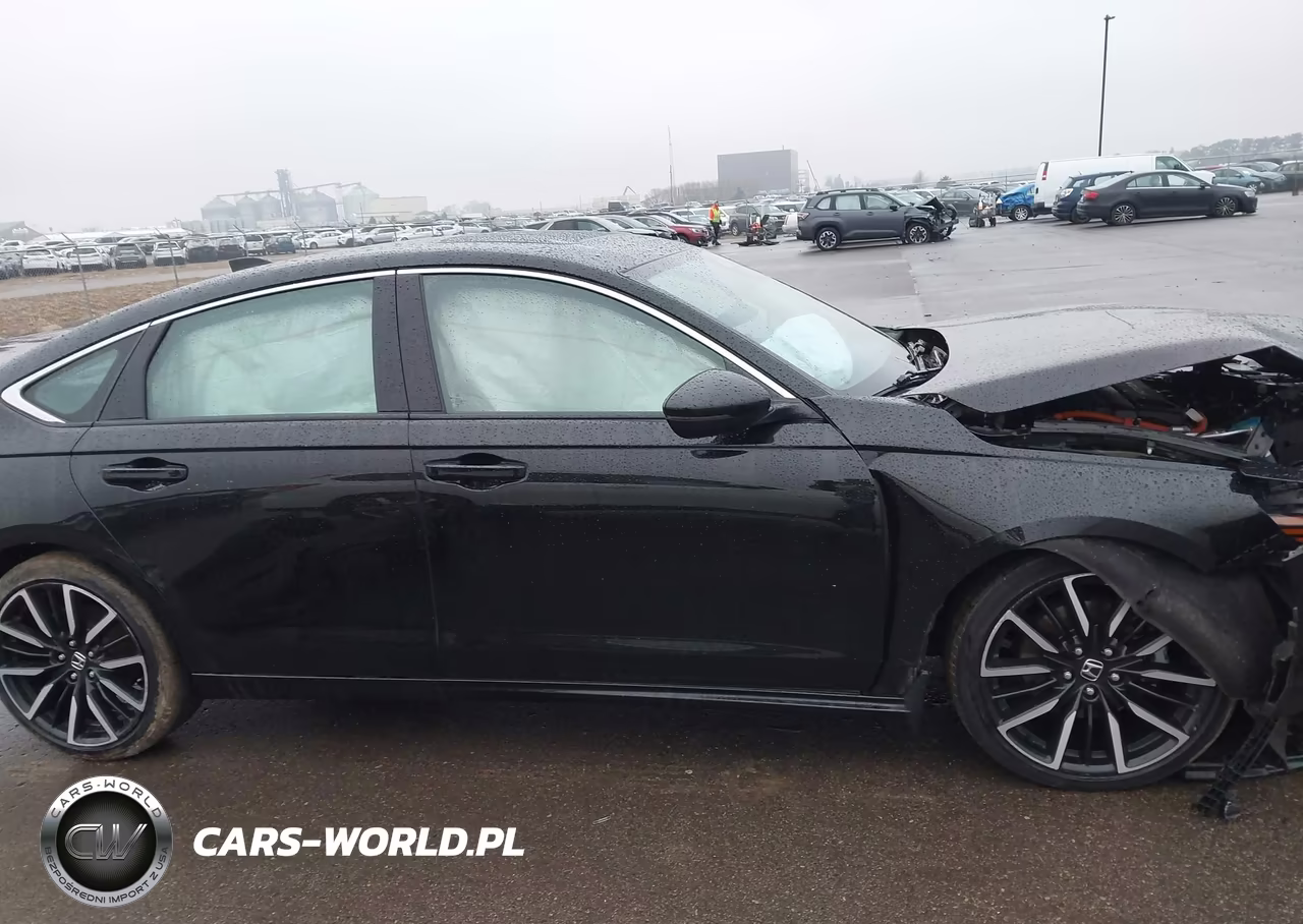 2024 Honda Accord Hybrid Touring VIN:1HGCY2F89RA055523 - 14