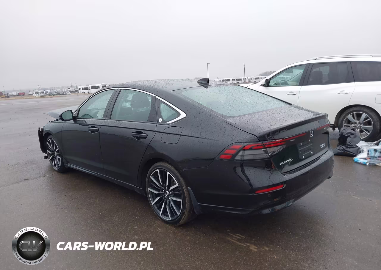 2024 Honda Accord Hybrid Touring VIN:1HGCY2F89RA055523 - 3