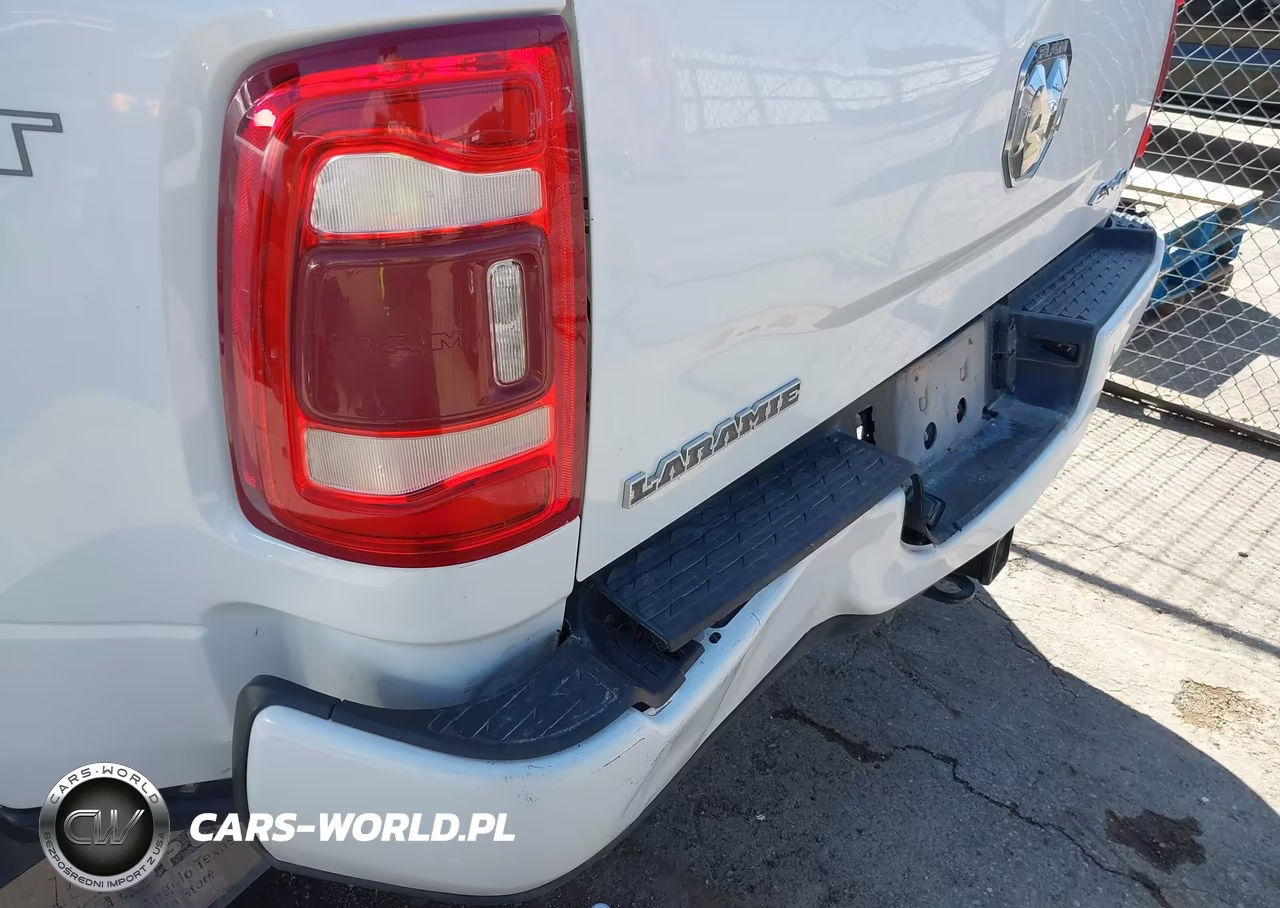 2021 Ram 3500 Laramie 4X4 8' Box VIN:3C63RRJL7MG597043 - 15