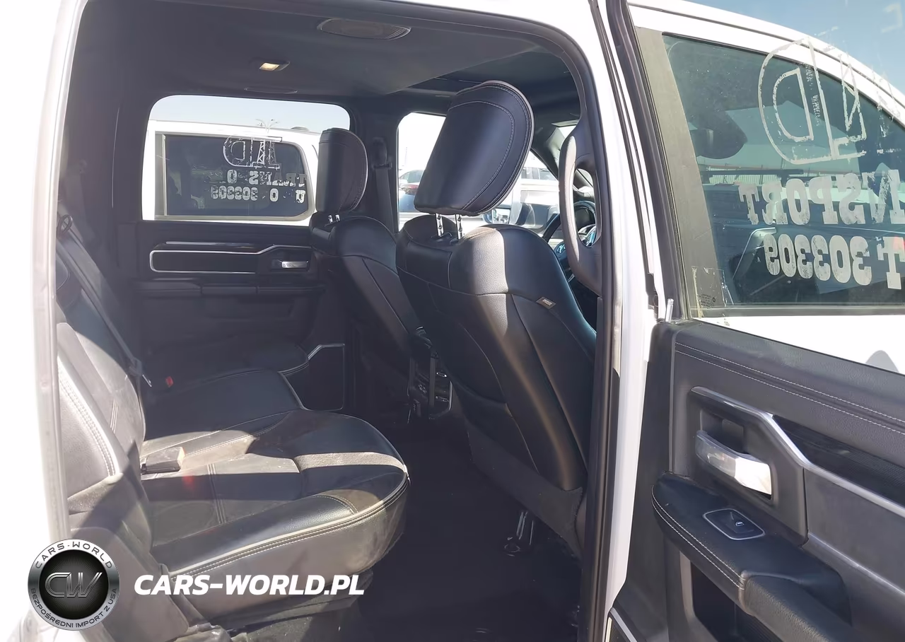 2021 Ram 3500 Laramie 4X4 8' Box VIN:3C63RRJL7MG597043 - 7