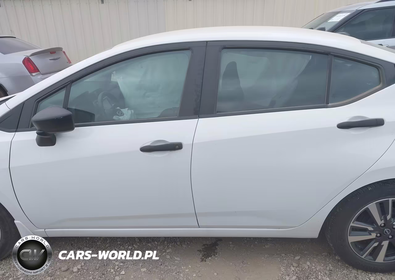 2024 Nissan Versa 1.6 S VIN:3N1CN8DV1RL915610 - 14