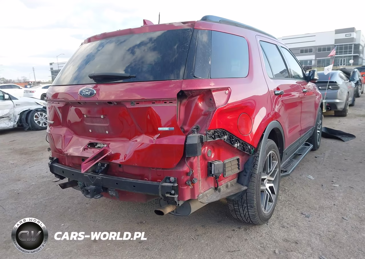 2016 Ford Explorer Sport VIN:1FM5K8GT2GGB41518 - 4