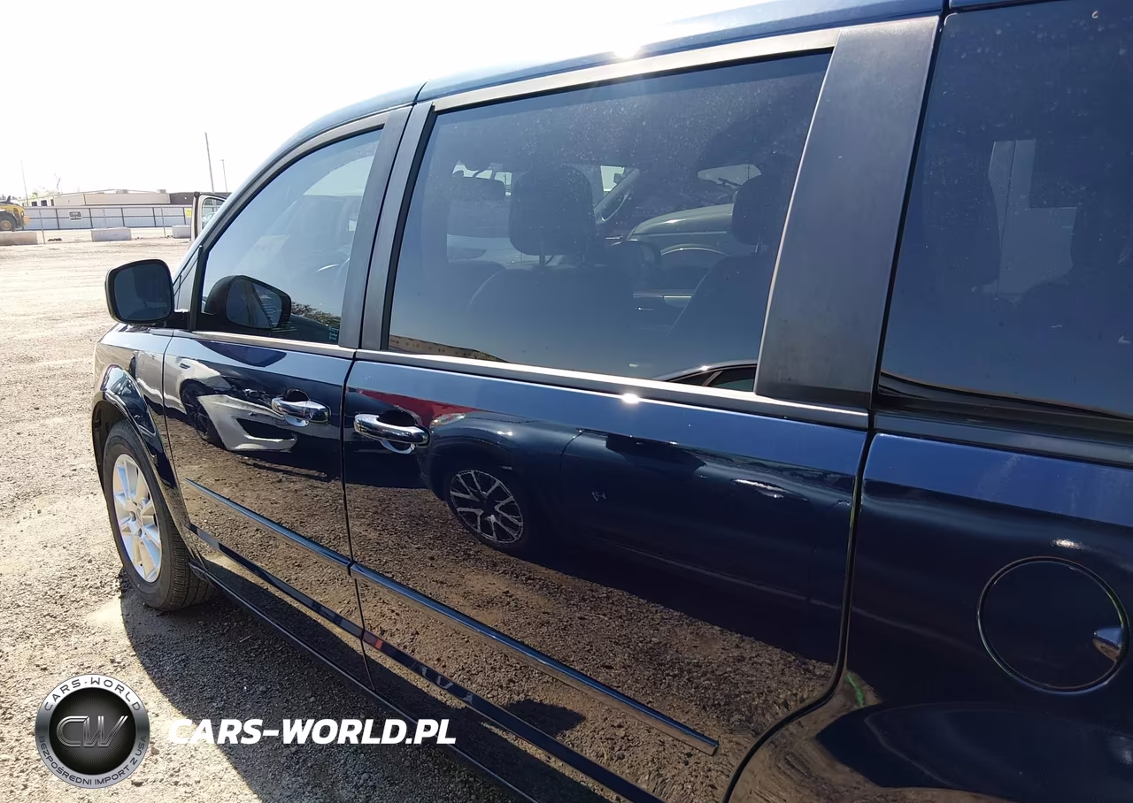 2013 Dodge Grand Caravan R-T VIN:2C4RDGEG8DR561326 - 14