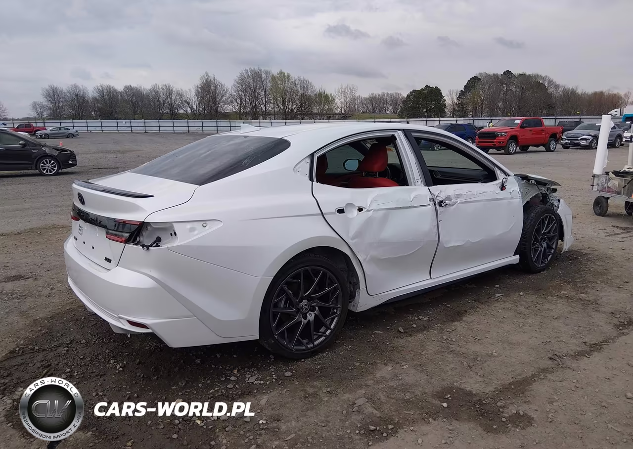 2025 Toyota Camry Xse VIN:4T1DAACK3SU077146 - 4