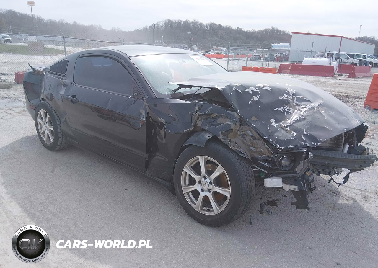 2013 Ford Mustang V6 Premium