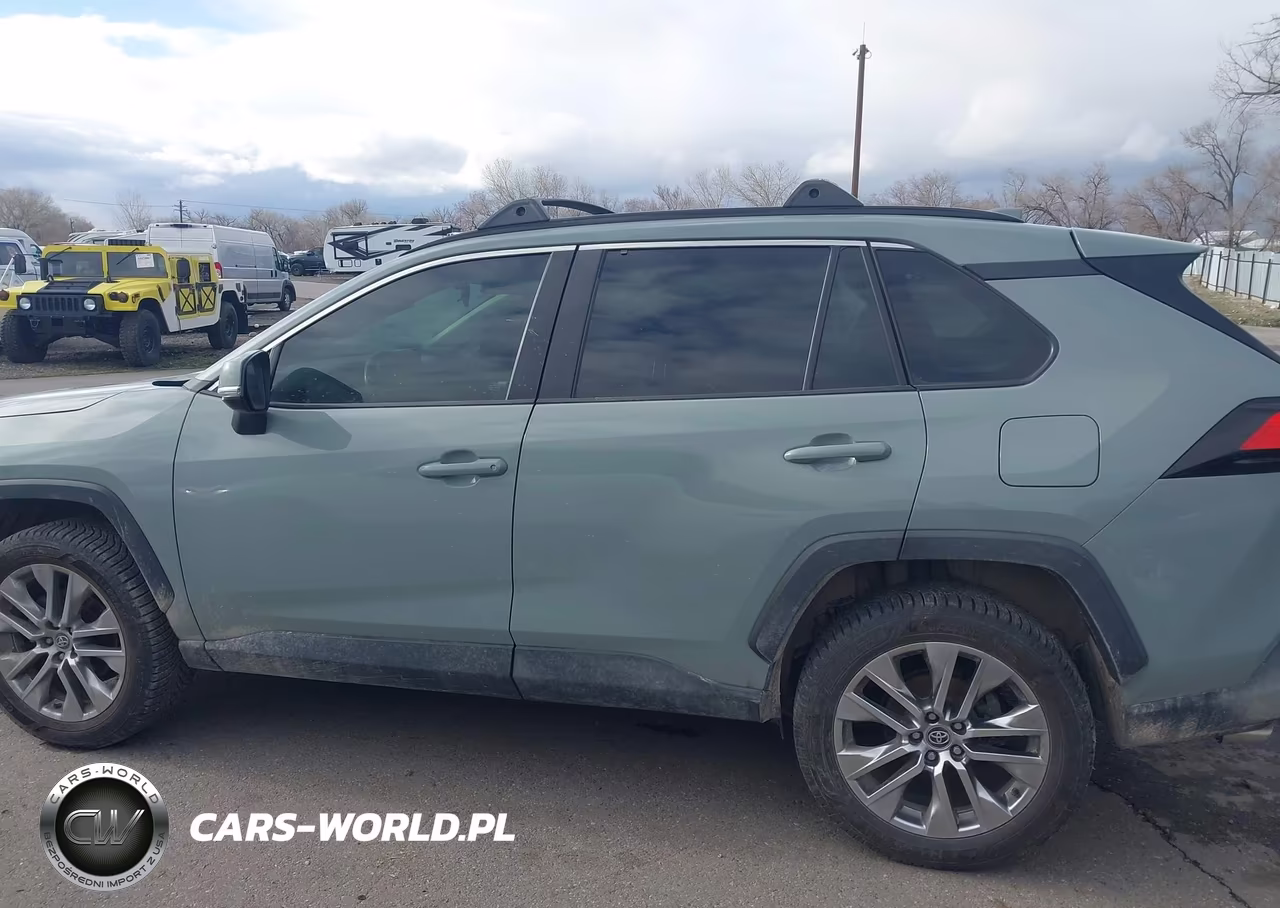 2020 Toyota Rav4 Xle Premium VIN:2T3A1RFV3LC068304 - 14
