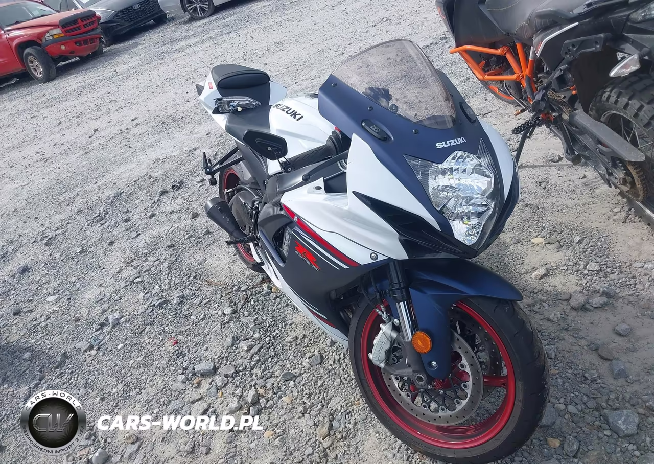 2025 Suzuki Gsx-R600 – zdjęcie 1 z 13