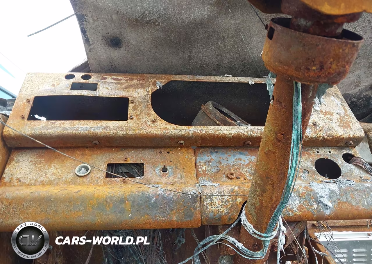 1985 Chevrolet P30 VIN:1GCHP32M7F3342214 - 7