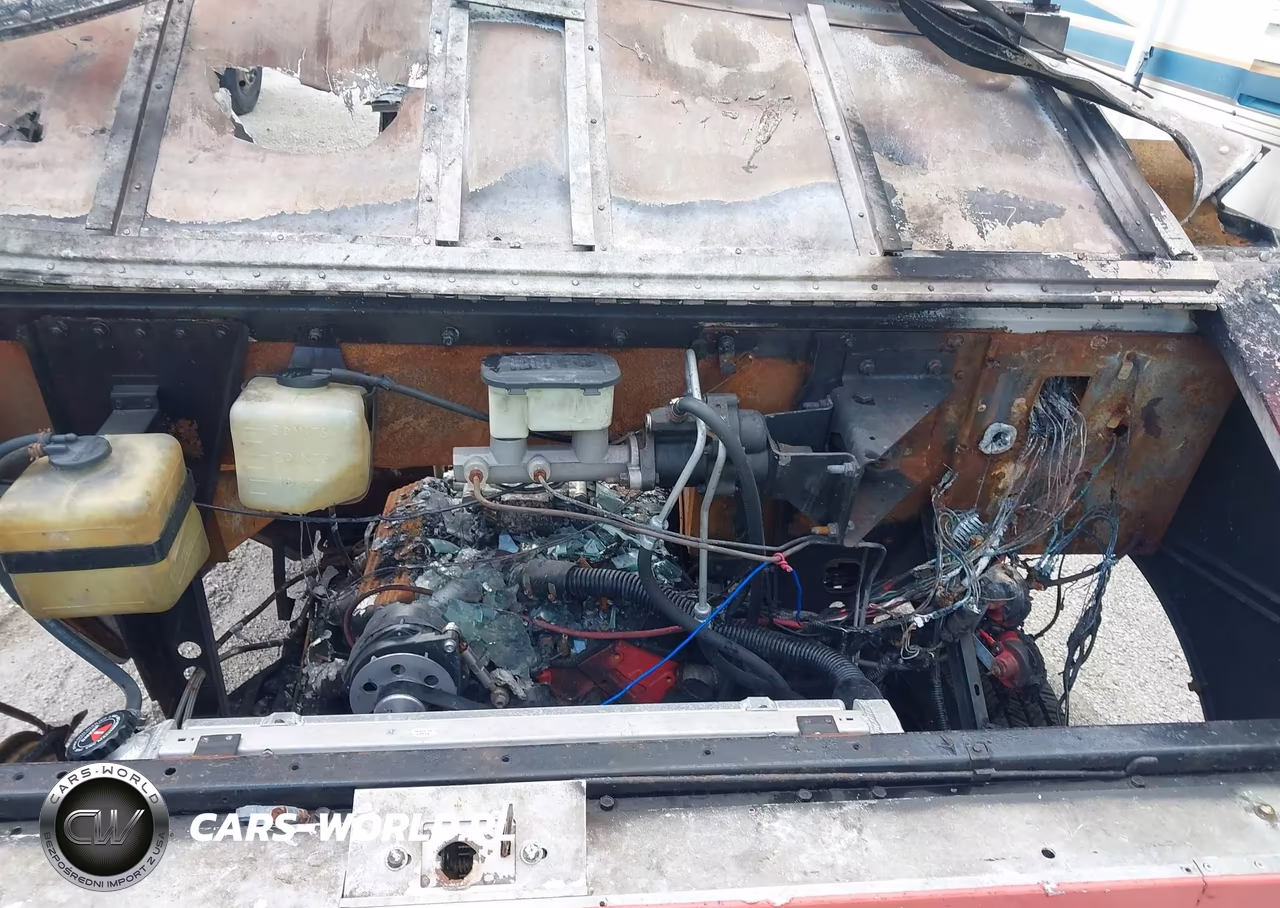 1985 Chevrolet P30 VIN:1GCHP32M7F3342214 - 9