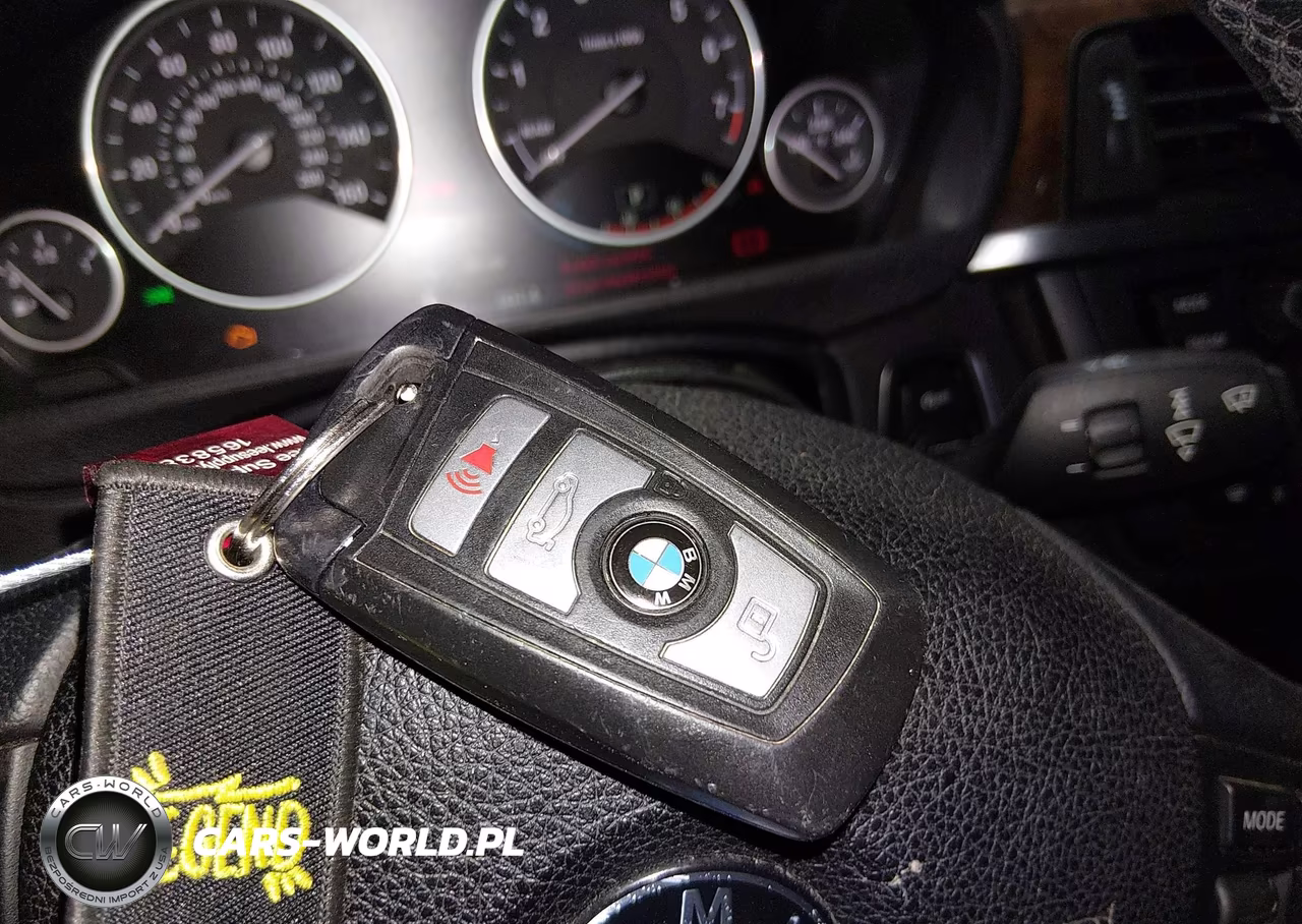 2013 BMW 335I xDrive VIN:WBA3B9C52DJ899489 - 11