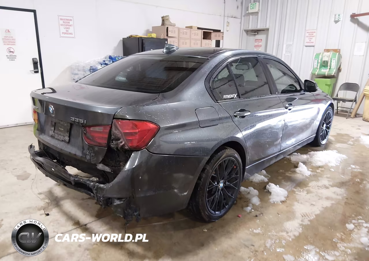 2013 BMW 335I xDrive VIN:WBA3B9C52DJ899489 - 4