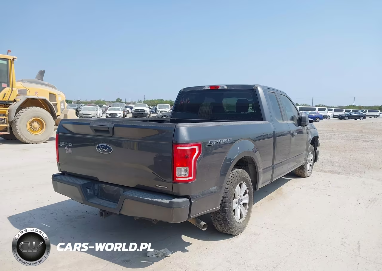 2016 Ford F-150 Xl-Xlt VIN:1FTEX1C88GFA77635 - 4