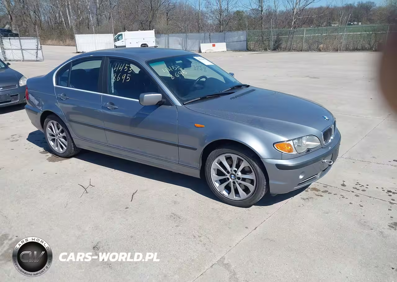 2003 BMW 330Xi