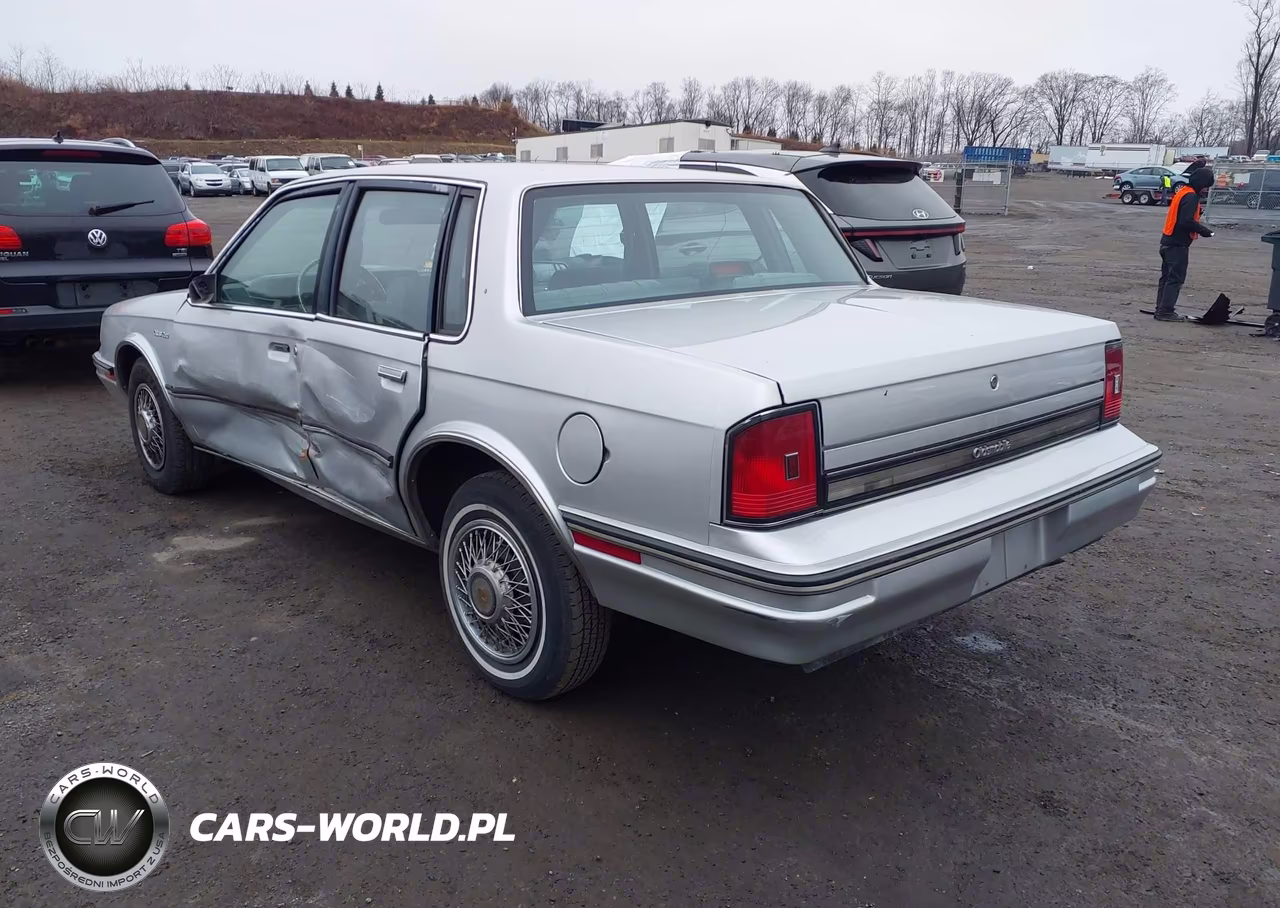 1988 Oldsmobile Cutlass Ciera VIN:1G3AJ51W6JG313452 - 3