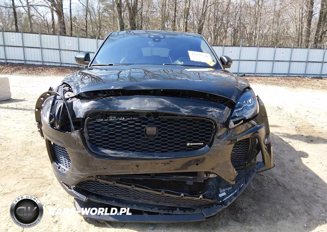 2018 Jaguar E-Pace First Edition VIN:SADFL2FX0J1Z01533 - 6