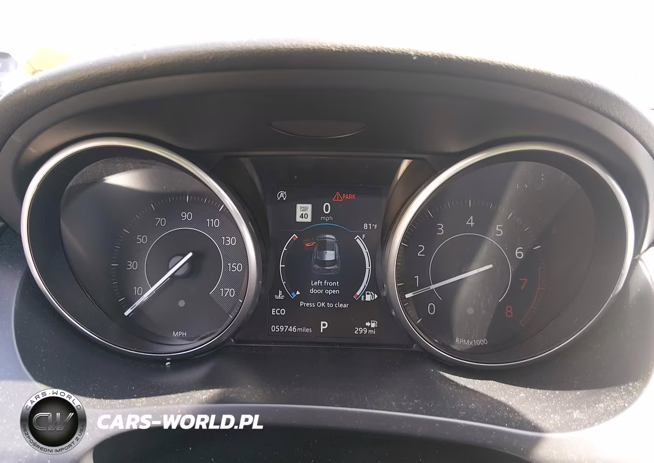 2018 Jaguar E-Pace First Edition VIN:SADFL2FX0J1Z01533 - 7