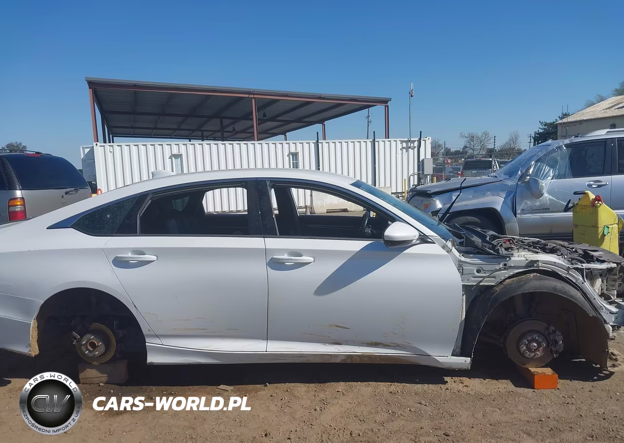 2019 Honda Accord Sport VIN:1HGCV1F38KA110959 - 17