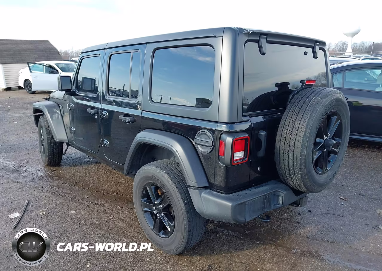 2020 Jeep Wrangler Unlimited Sport Altitude 4X4 VIN:1C4HJXDN0LW161478 - 3