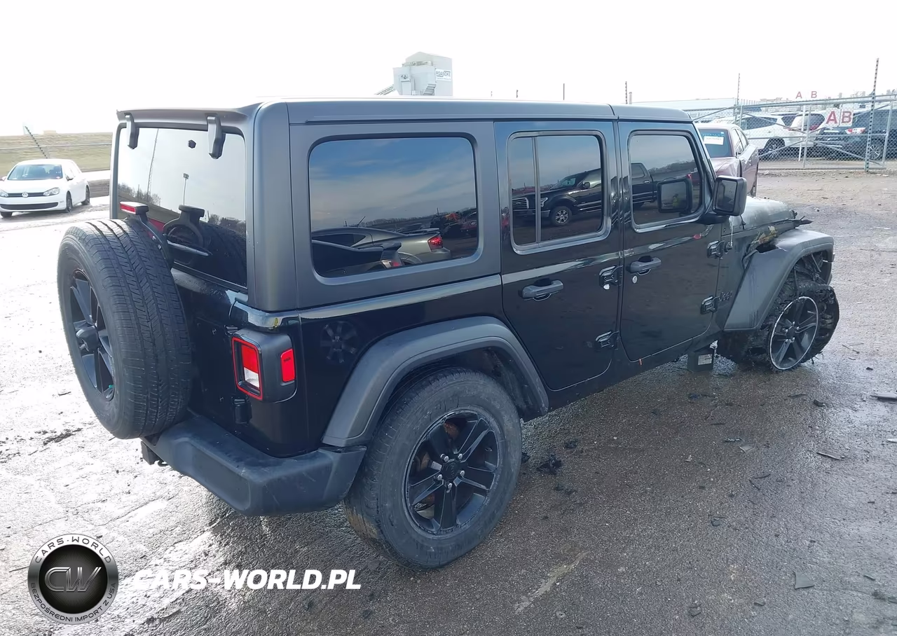 2020 Jeep Wrangler Unlimited Sport Altitude 4X4 VIN:1C4HJXDN0LW161478 - 4