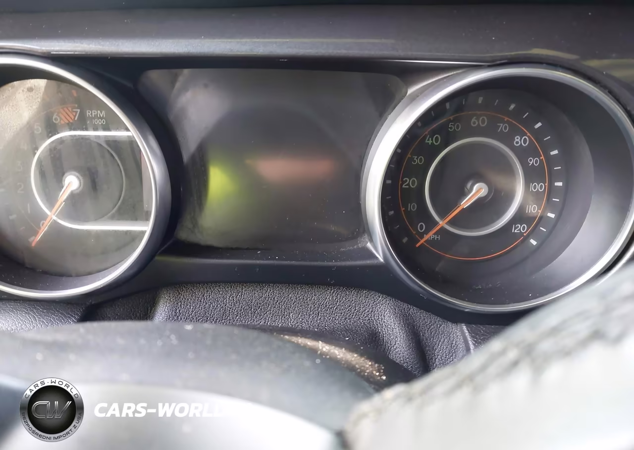 2020 Jeep Wrangler Unlimited Sport Altitude 4X4 VIN:1C4HJXDN0LW161478 - 7
