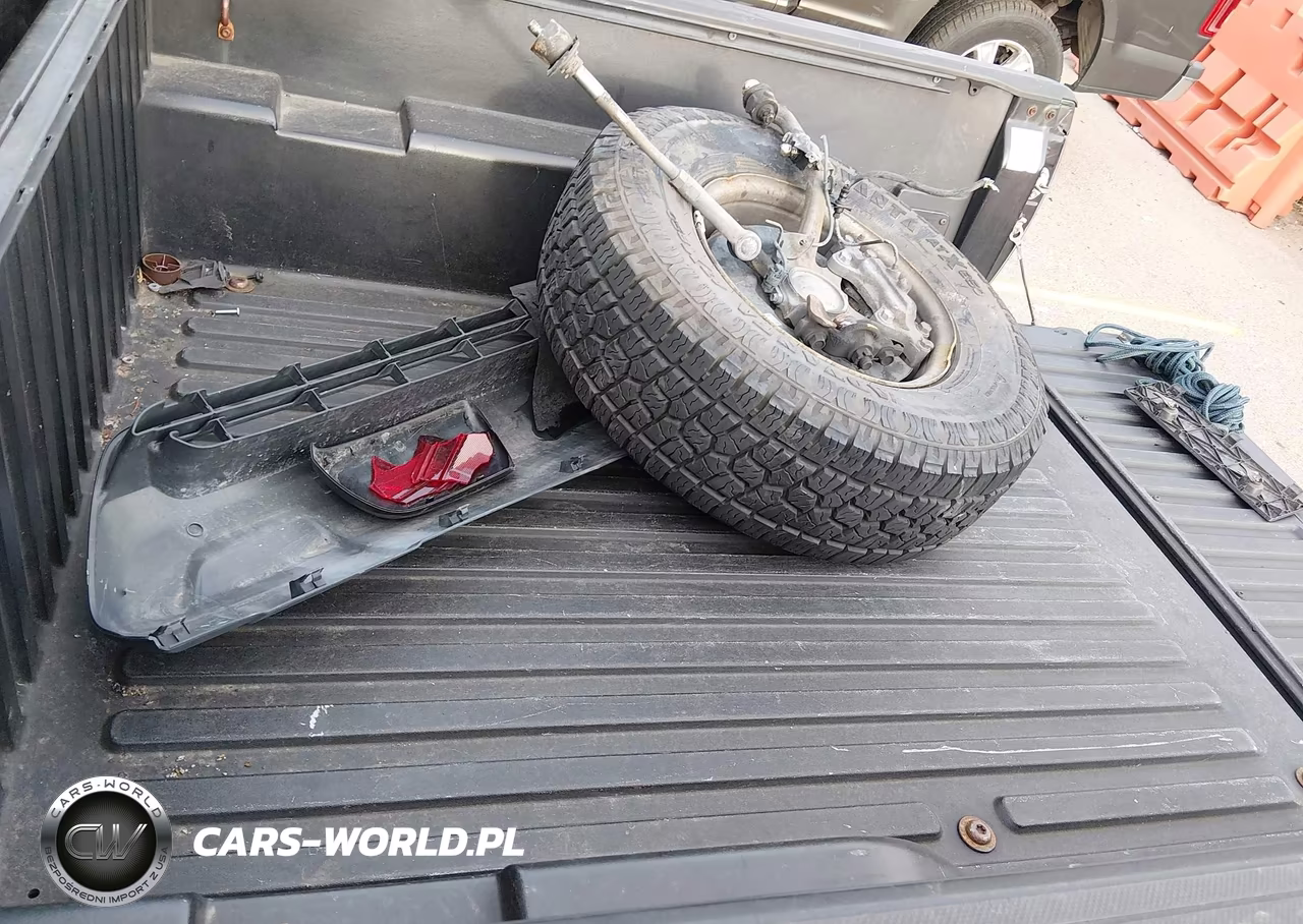 2015 Toyota Tacoma Prerunner V6 VIN:3TMJU4GN9FM179971 - 11