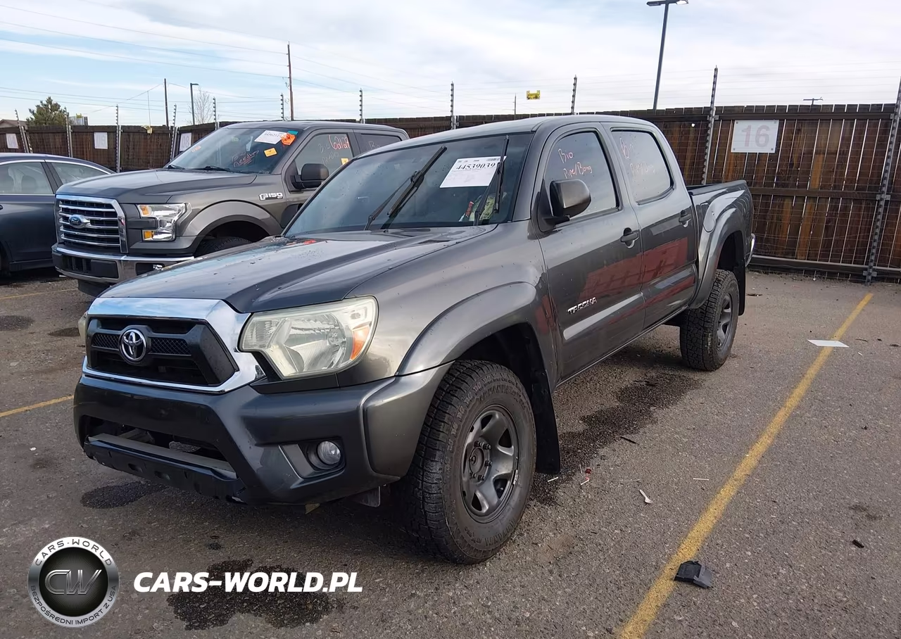 2015 Toyota Tacoma Prerunner V6 VIN:3TMJU4GN9FM179971 - 2