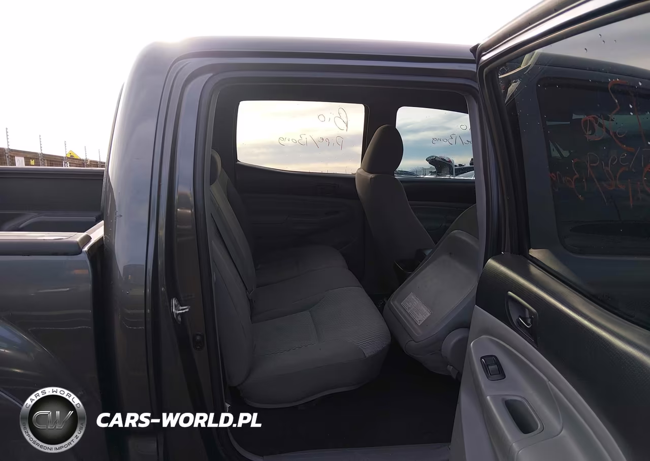 2015 Toyota Tacoma Prerunner V6 VIN:3TMJU4GN9FM179971 - 8