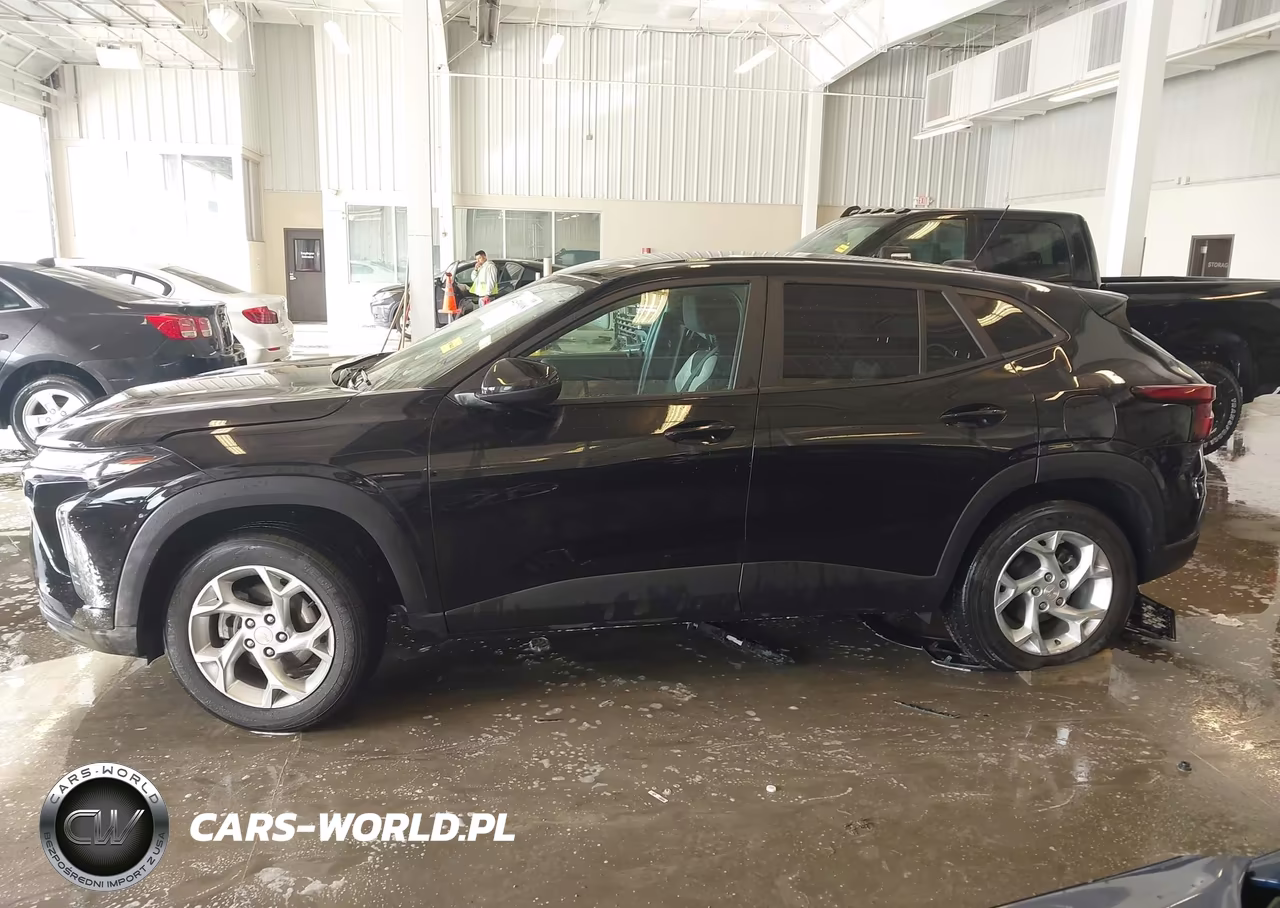 2025 Chevrolet Trax Fwd Ls VIN:KL77LFEP4SC058562 - 14