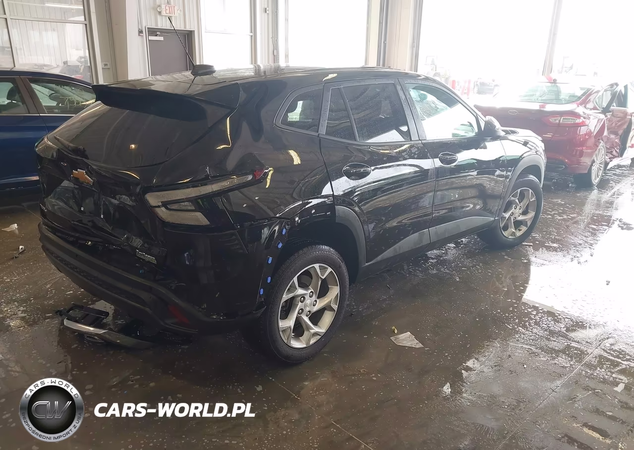 2025 Chevrolet Trax Fwd Ls VIN:KL77LFEP4SC058562 - 4